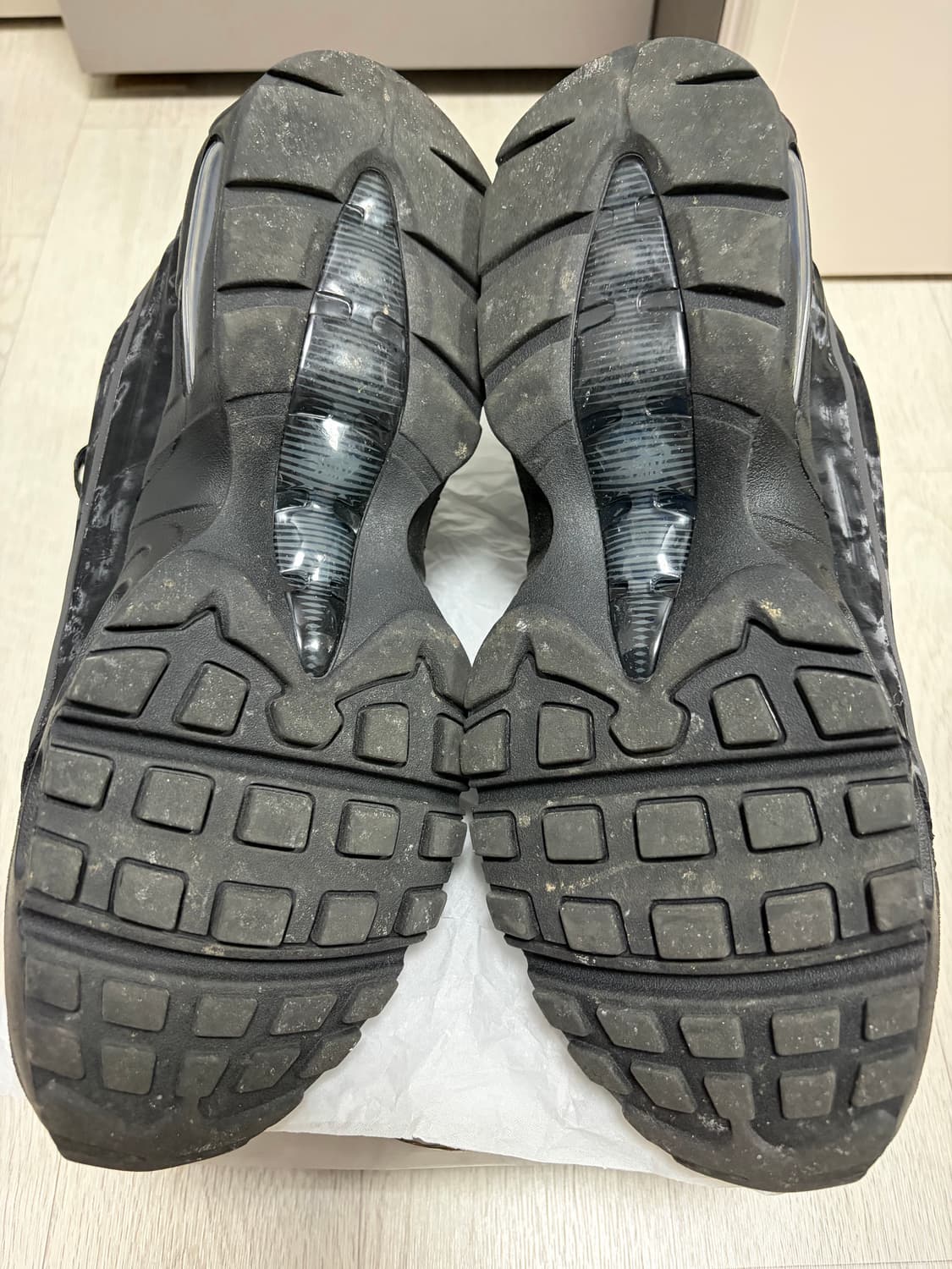 나이키 x 웍스아웃 에어맥스 95 (HQ0263-001 / 275) 상품이미지3