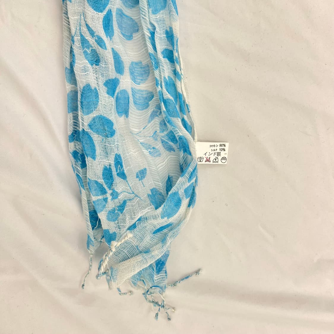 A light blue sheer scarf 상품이미지2