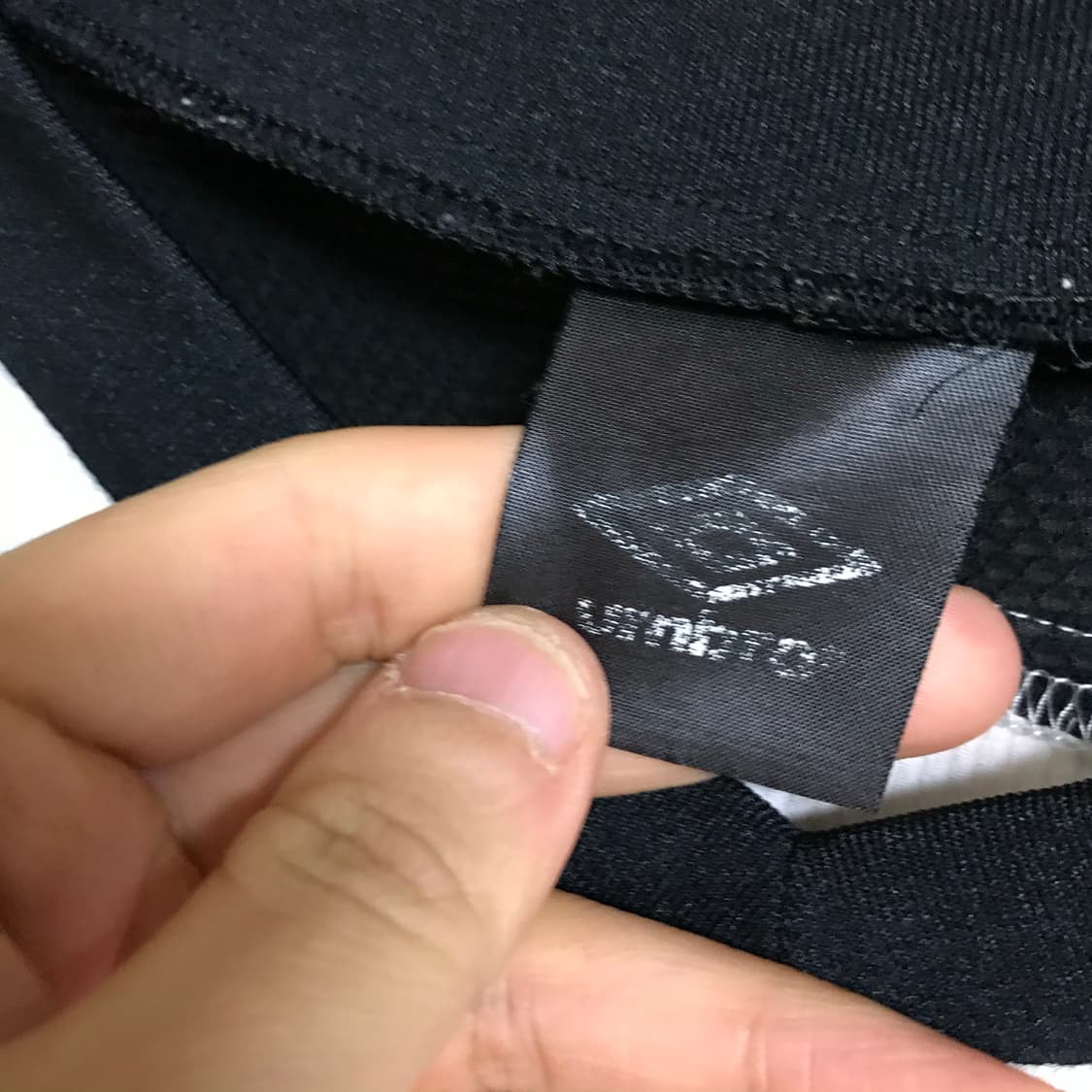 엄브로 데상트 00s 일제 웜업자켓 상품이미지4