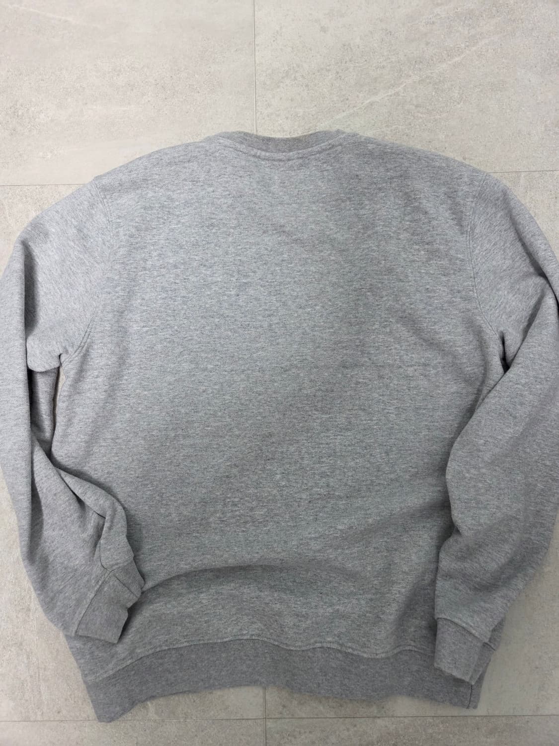 나이키(NIKE) 스포츠웨어 클럽 플리스 맨투맨 그레이 상품이미지4