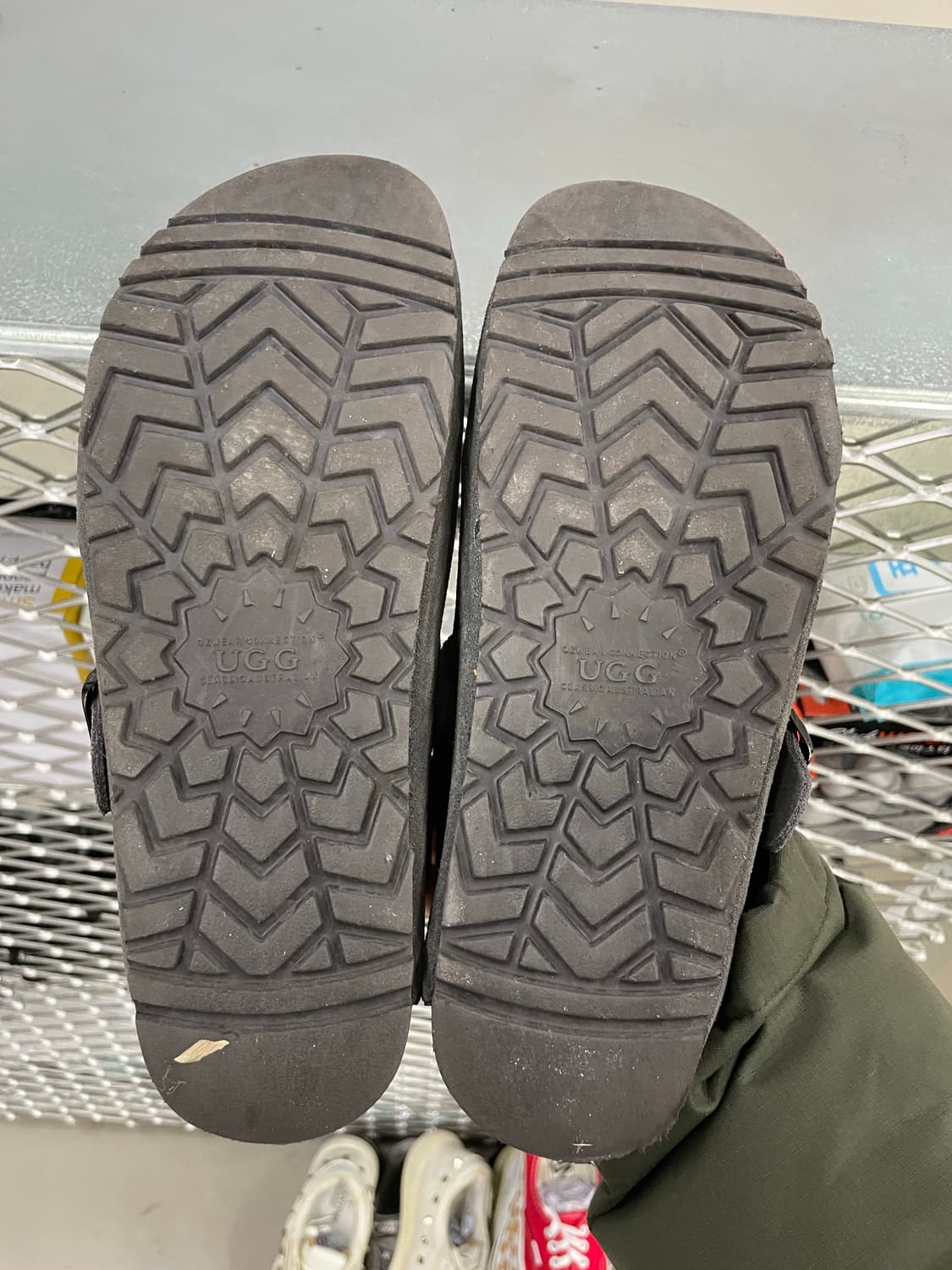 어그 스웨이드 클로그 270 상품이미지6