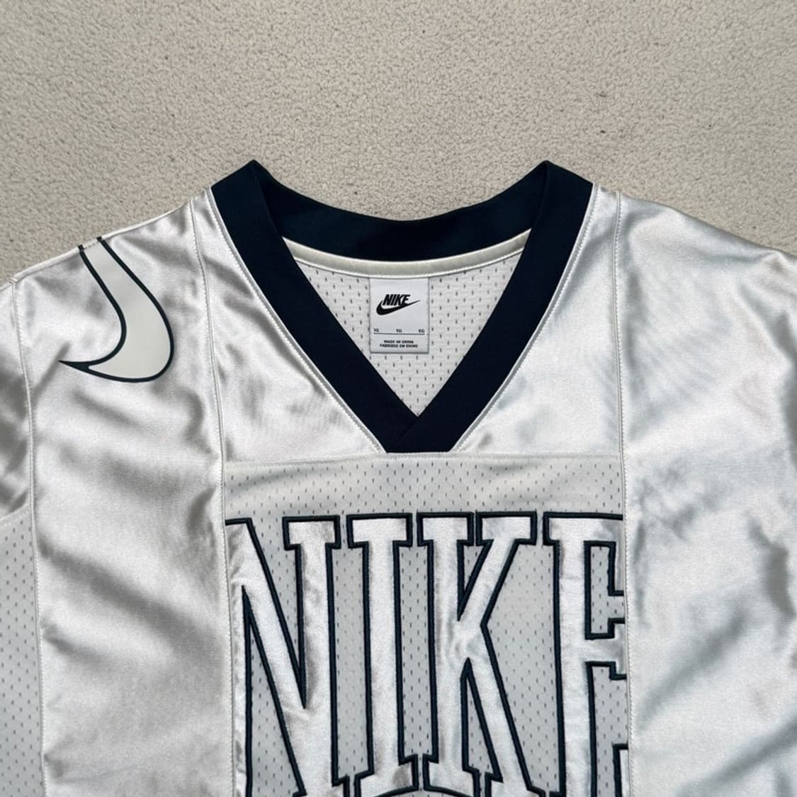 나이키 스포츠웨어 스트리트 오버사이즈 그래픽 반소매 티셔츠 화이트 XL 상품이미지2