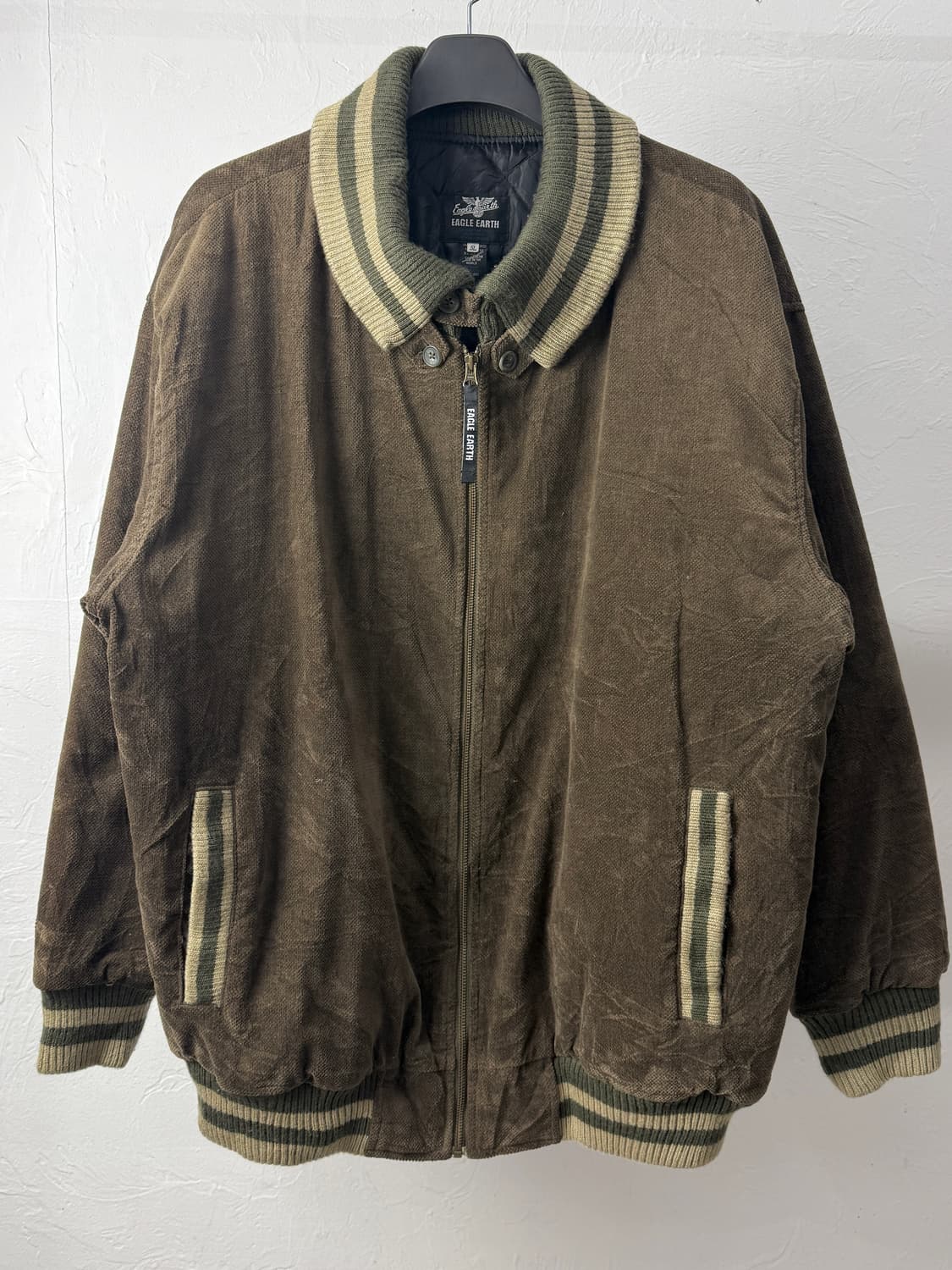 Eagle Earth 봄버 자켓 상품이미지2