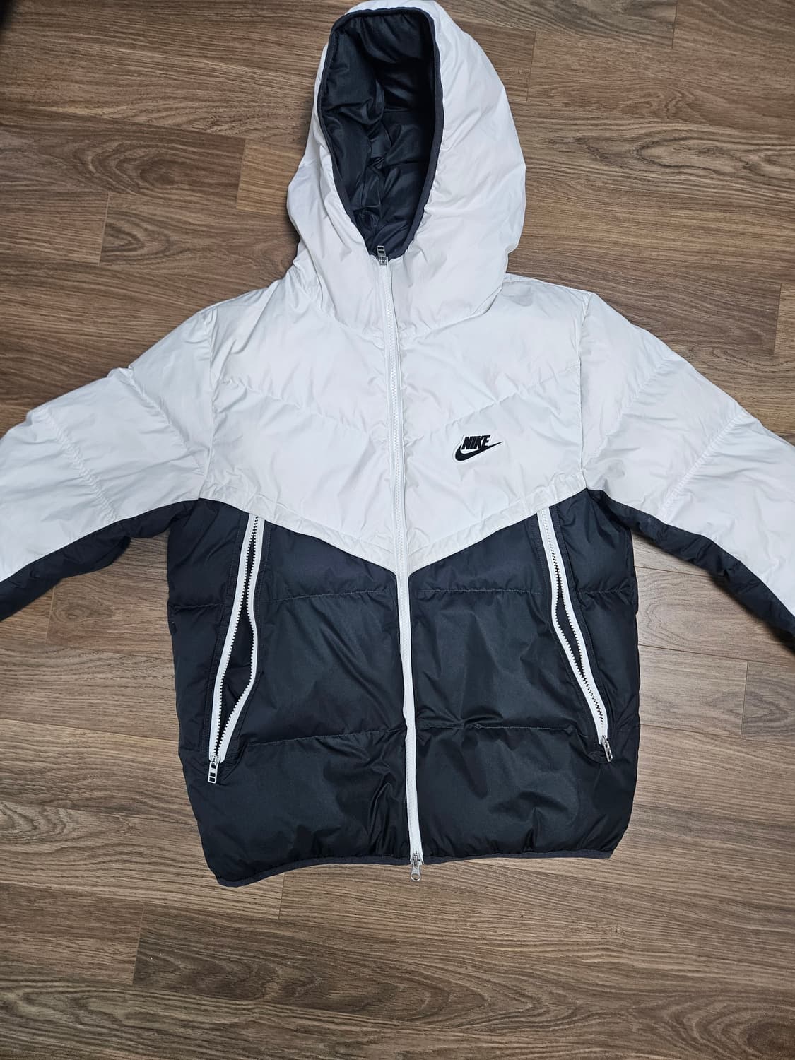 나이키 스톰핏 패딩 상품이미지1