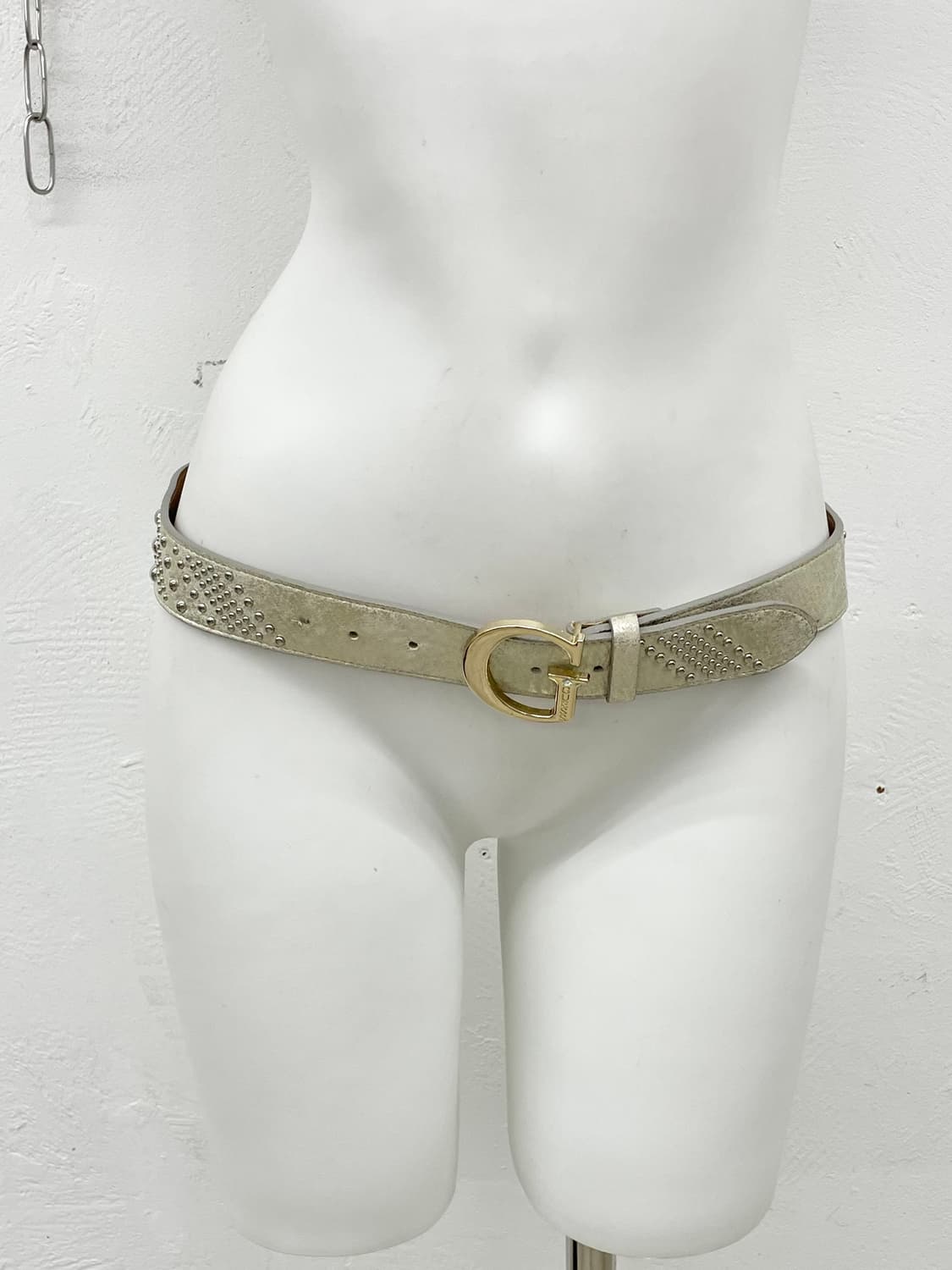 게스 스터드 로고 버클 벨트 상품이미지2