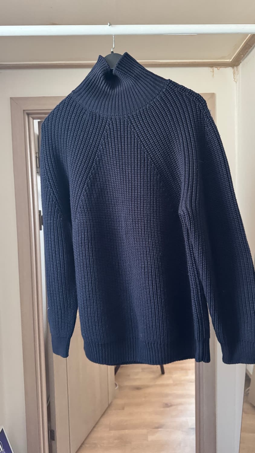 바토너 모크넥 시그니처 스웨터 상품이미지1