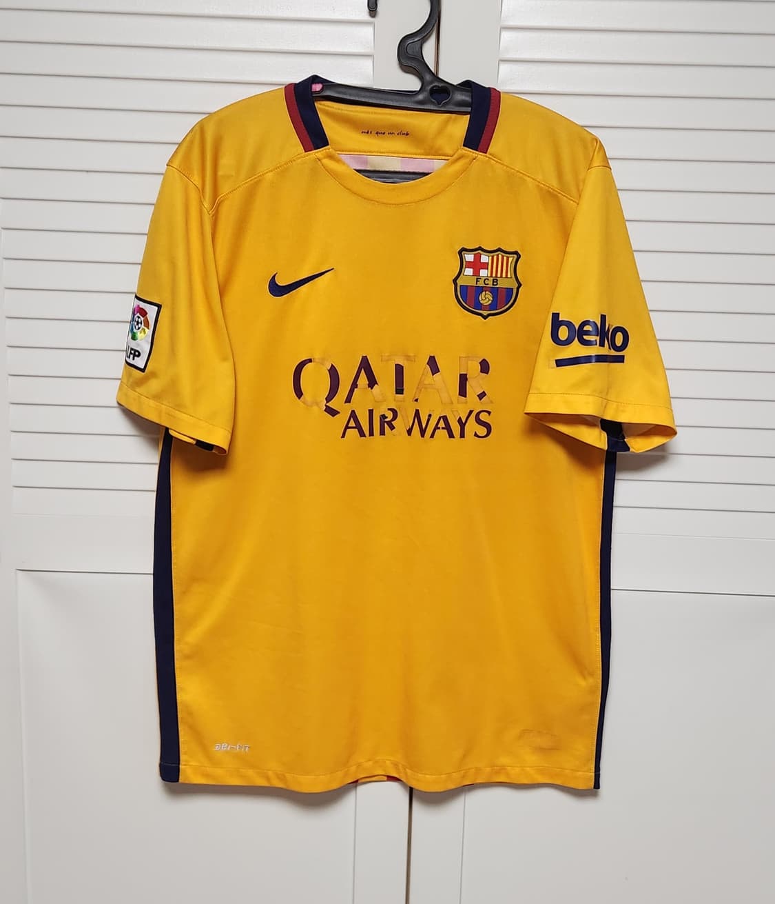 15-16 바르셀로나 어웨이 나이키 유니폼 반팔 상품이미지1