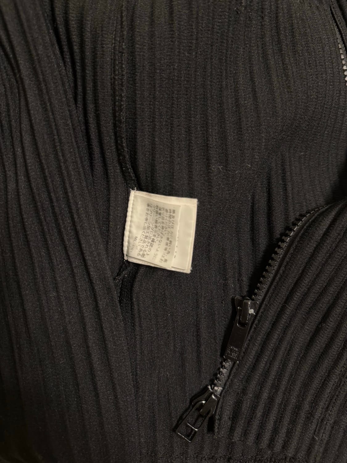 옴므플리세 집업 블랙 3사이즈 상품이미지6