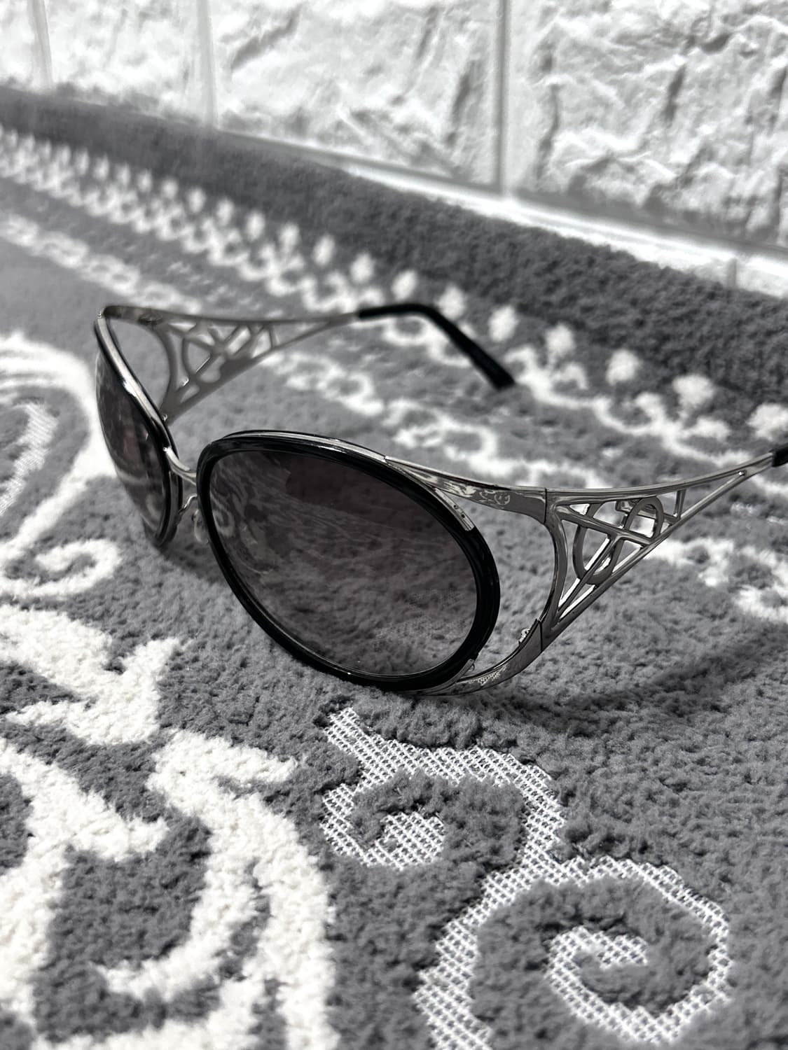 생로랑 데코 프레임 아카이브 선글라스 상품이미지4