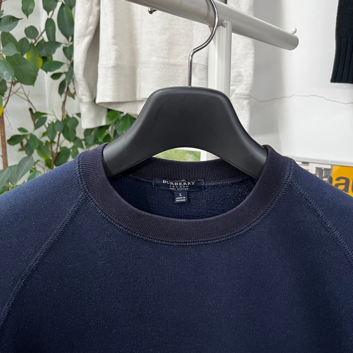버버리 자수로고 맨투맨 L 상품이미지3