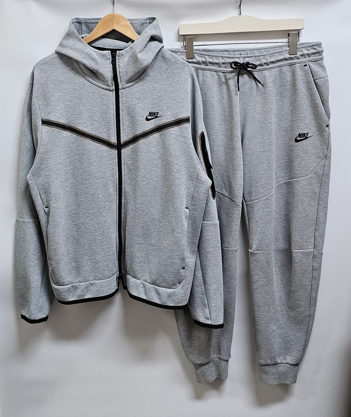 나이키 테크 플리스 회색 트레이닝 세트 XL 상품이미지1