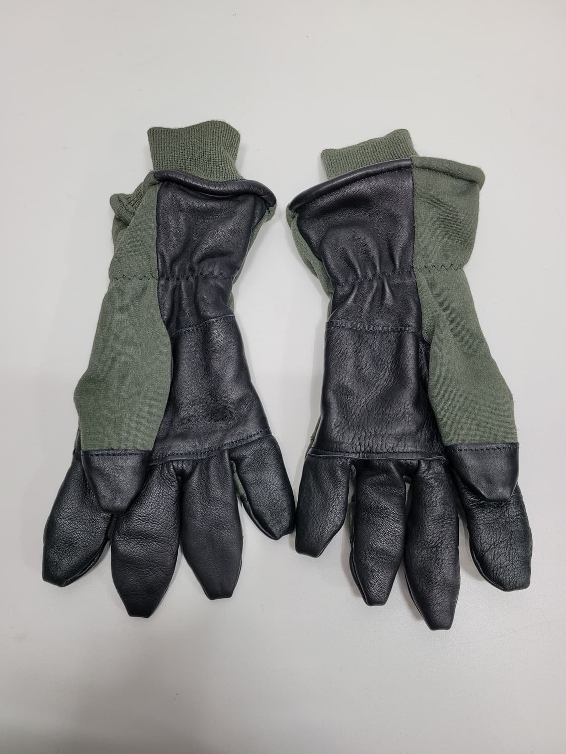 미공군 노맥스 HAU-15P 방한장갑 항공장갑 / 남 10호 (큰손)
 상품이미지2