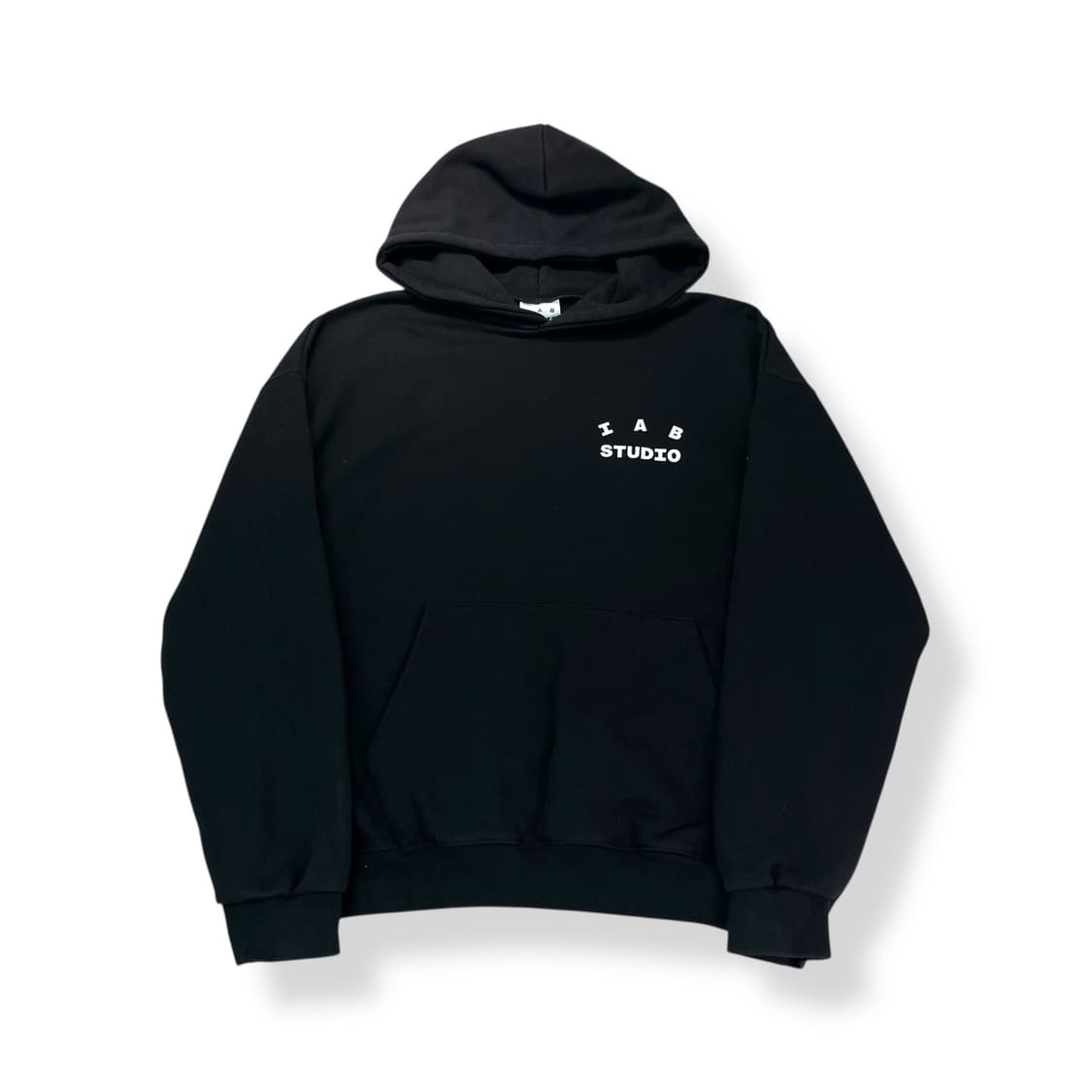 110 아이앱 스튜디오 블랙 후드티 상품이미지2