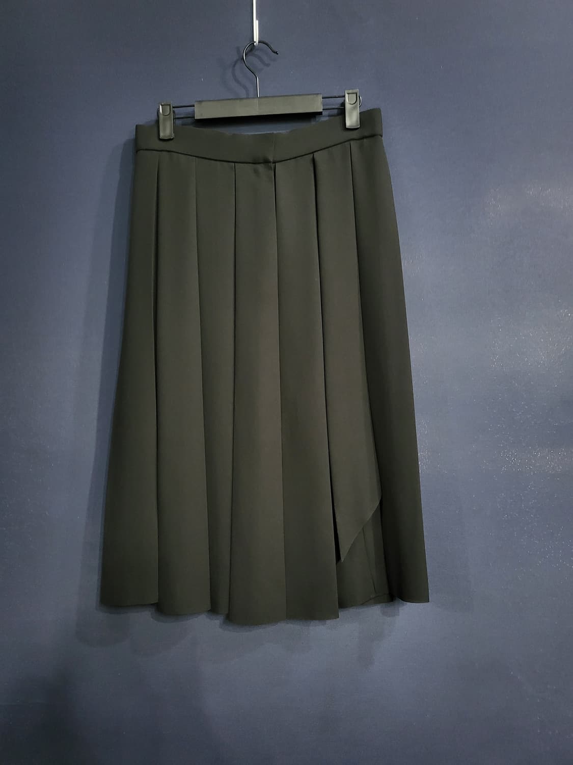 코스 절개 볼드 플리츠 스커트 상품이미지2