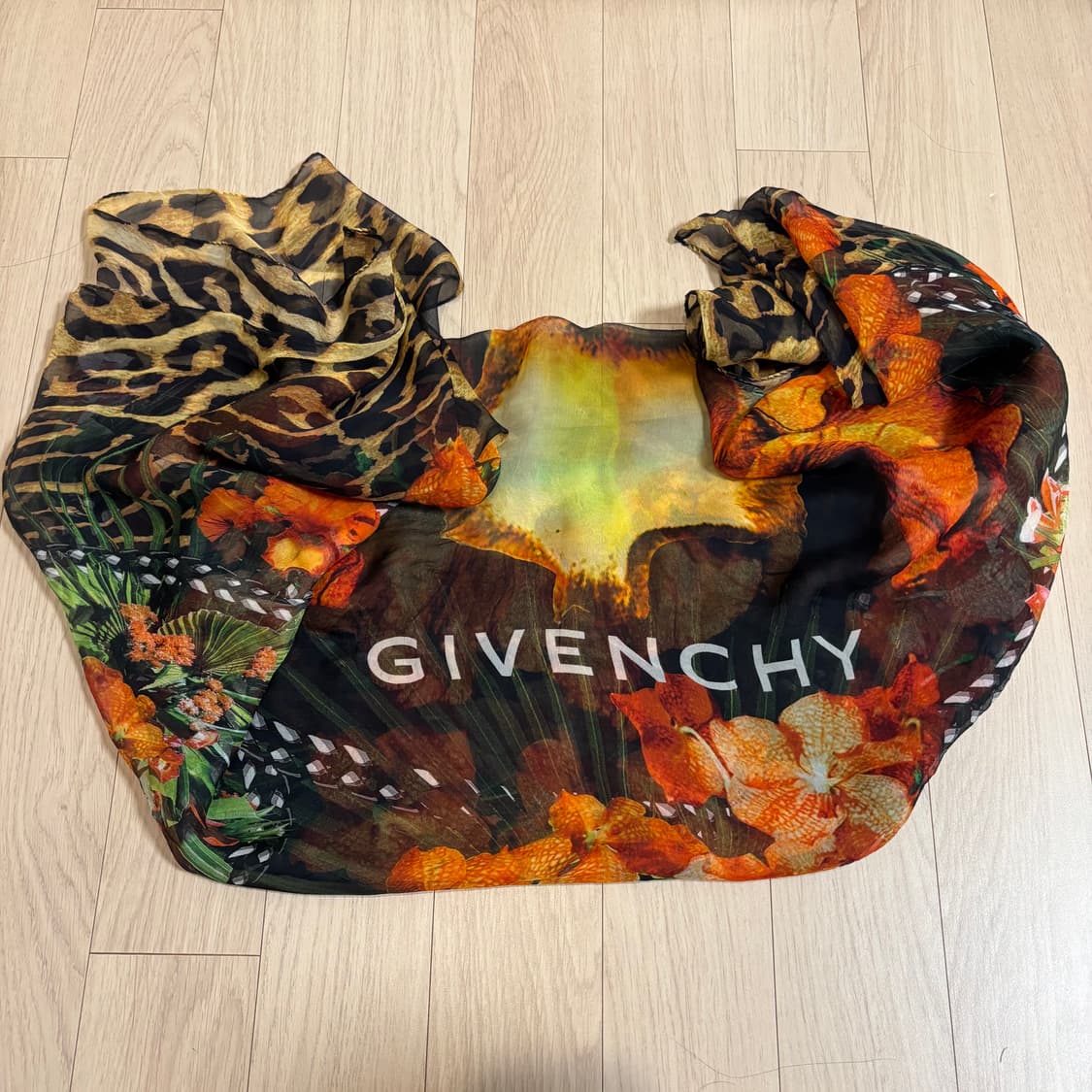 지방시 프로럴 프린트 실크 100% 스카프 상품이미지1