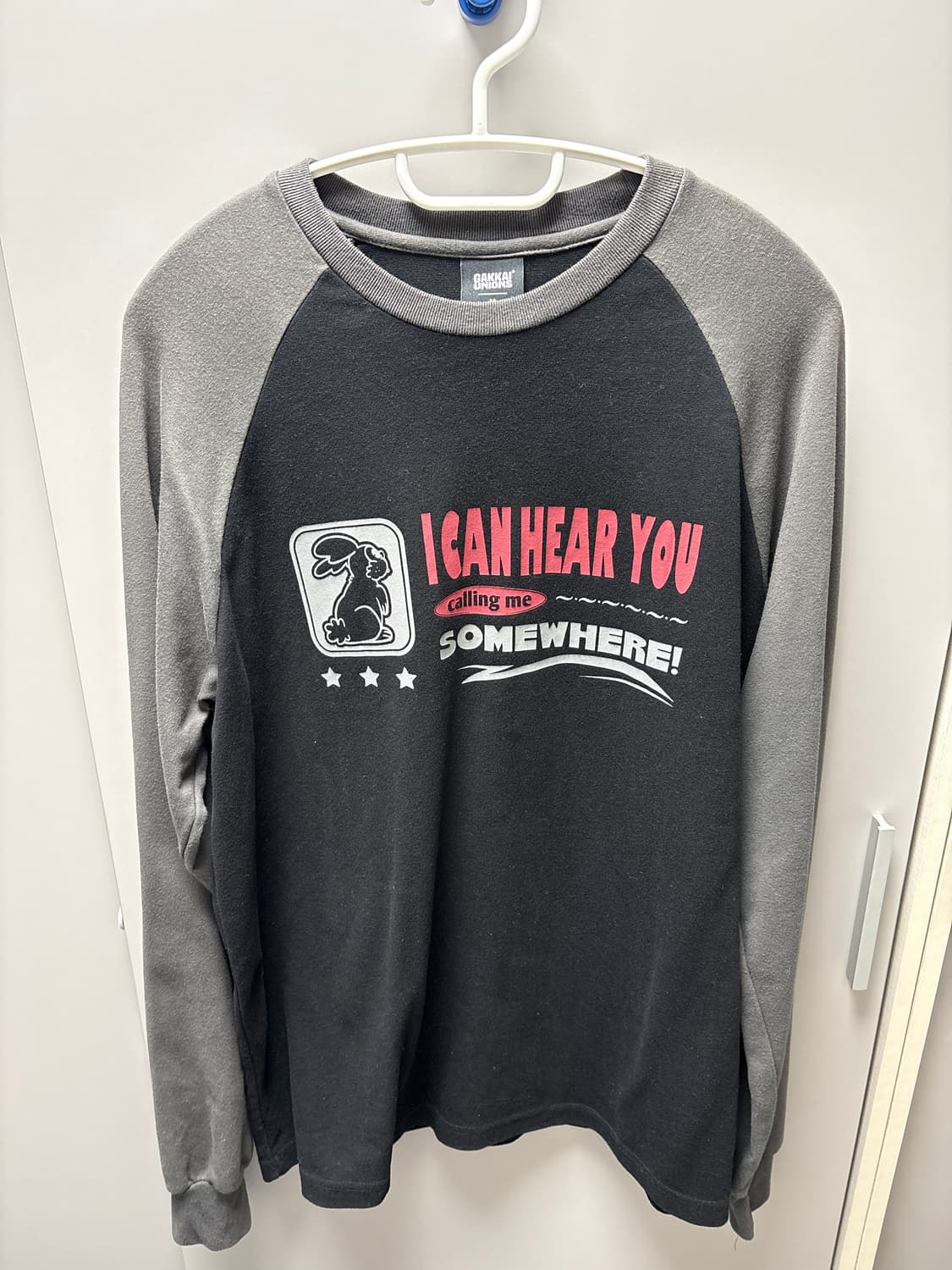 가까이유니언즈 래글런 배색 롱슬리브 상품이미지1