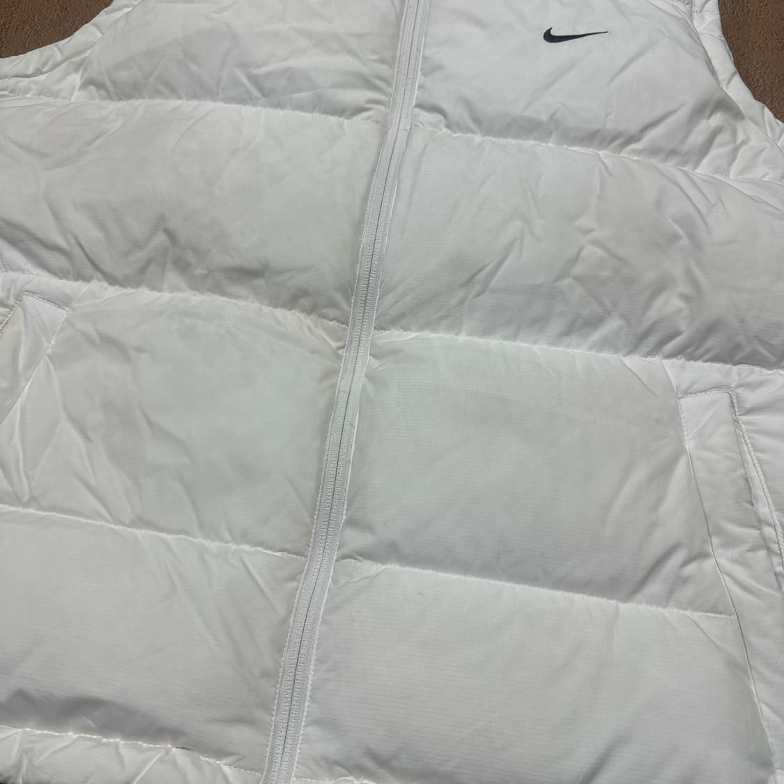 ✨ (바배) 나이키 화이트 덕다운 조끼 패딩  상품이미지5