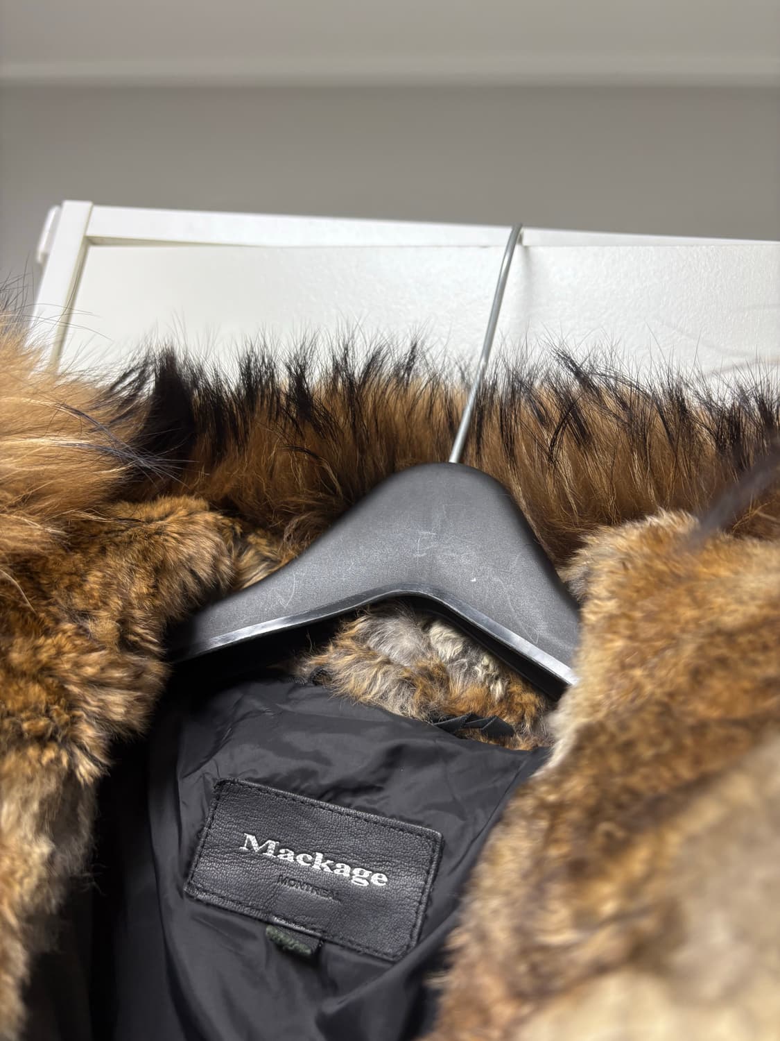 맥케이지 딕슨 38사이즈 브라운퍼 판매합니다 상품이미지4