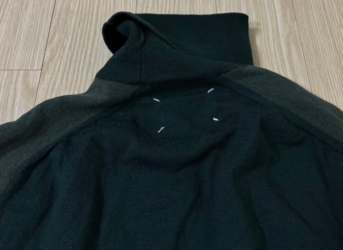 마르지엘라 터틀넥 니트  상품이미지1