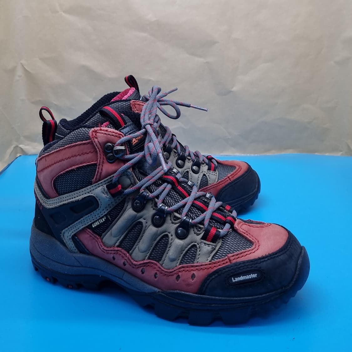 랜드마스터 여성등산화240 상품이미지1