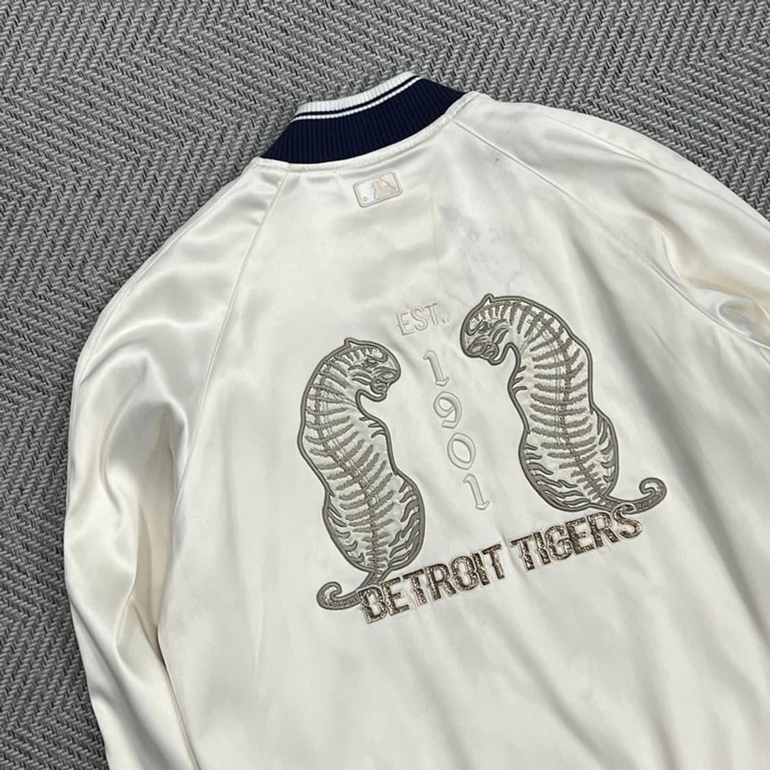 MLB 타이거 자수 블루종 v0893 상품이미지4