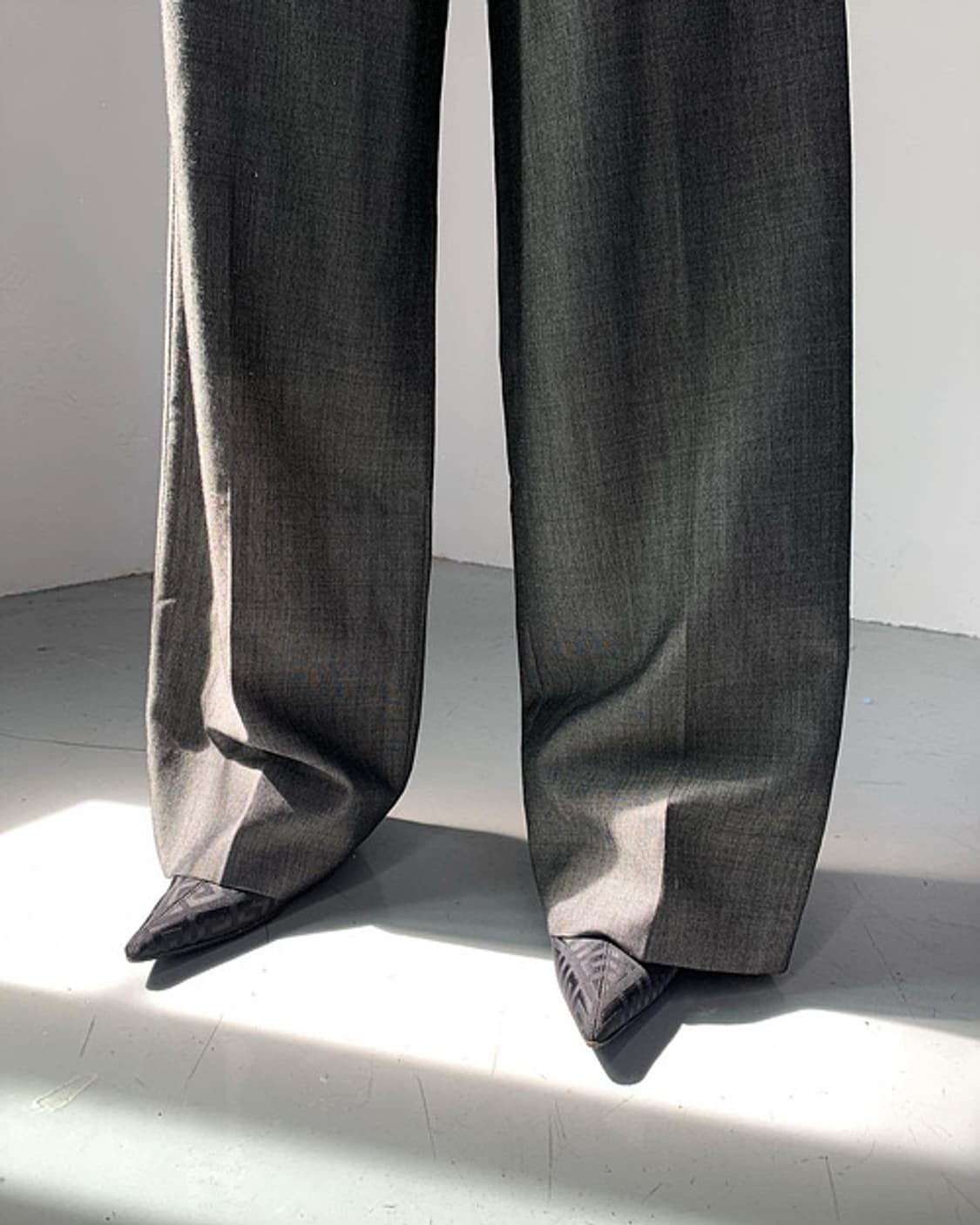 지방시 GG로고 앵클부츠 상품이미지1