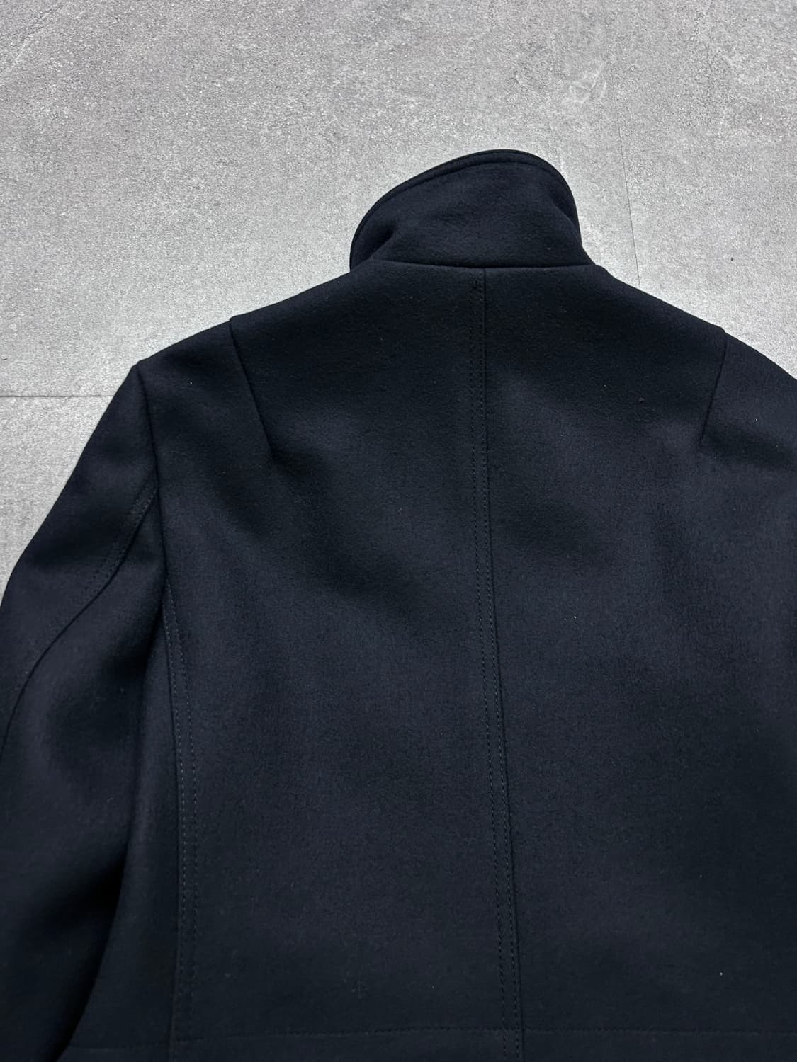 우영미 사선 하이넥 코트 상품이미지5