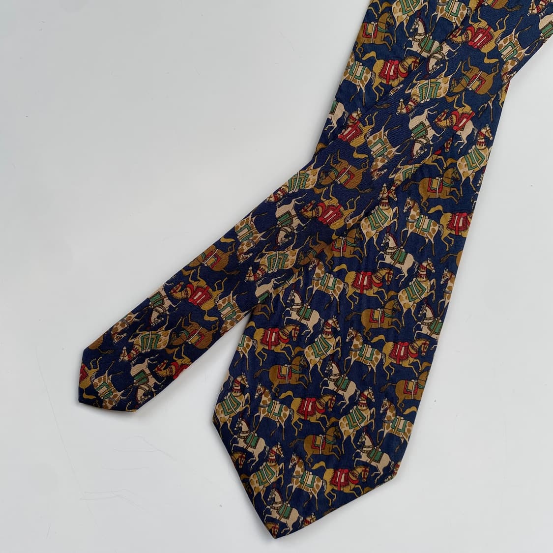 페레가모(Ferragamo) 명품 정품 넥타이 상품이미지1