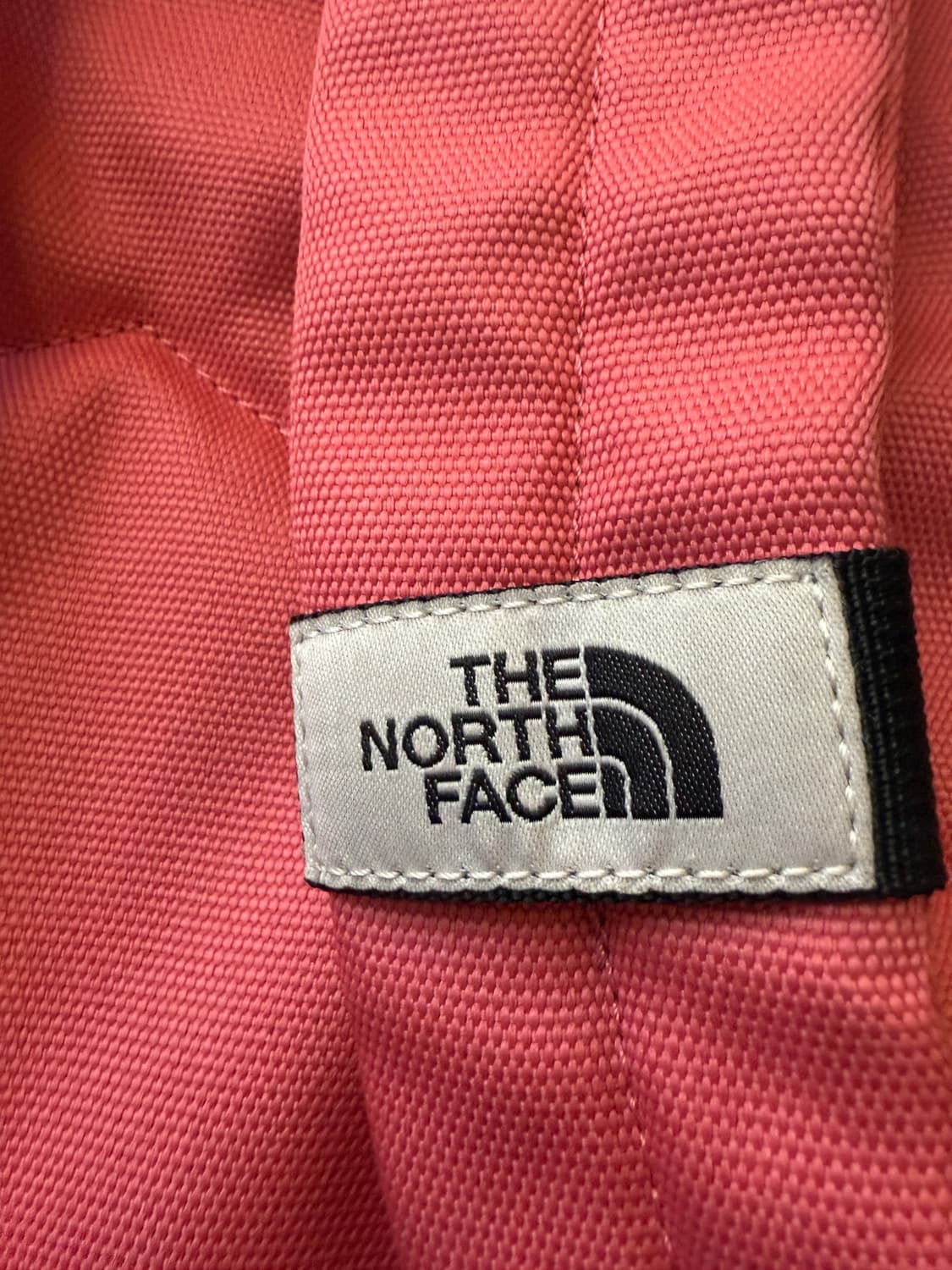 노스페이스 백팩 19L  상품이미지6