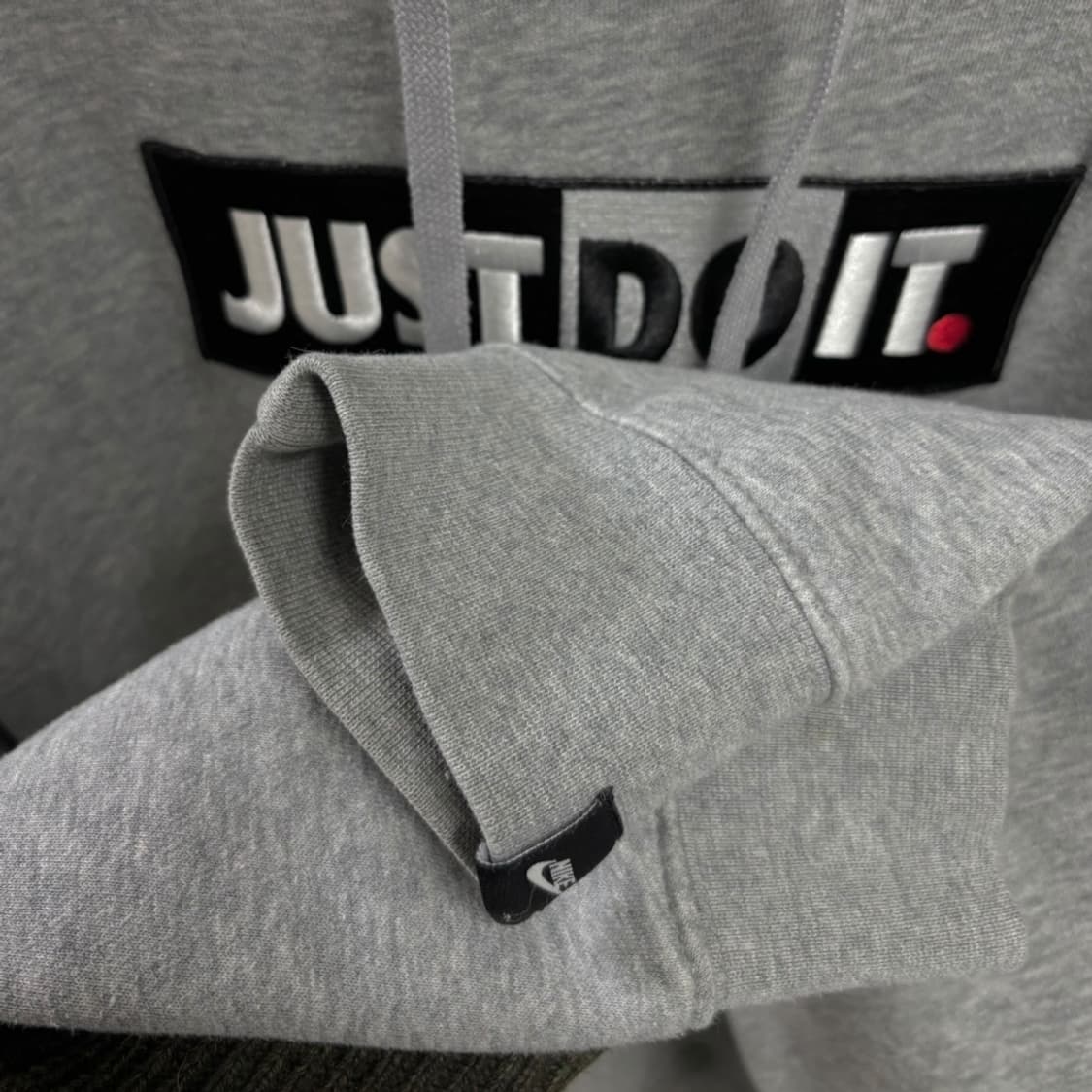 나이키 박스 로고 후드티 상품이미지3