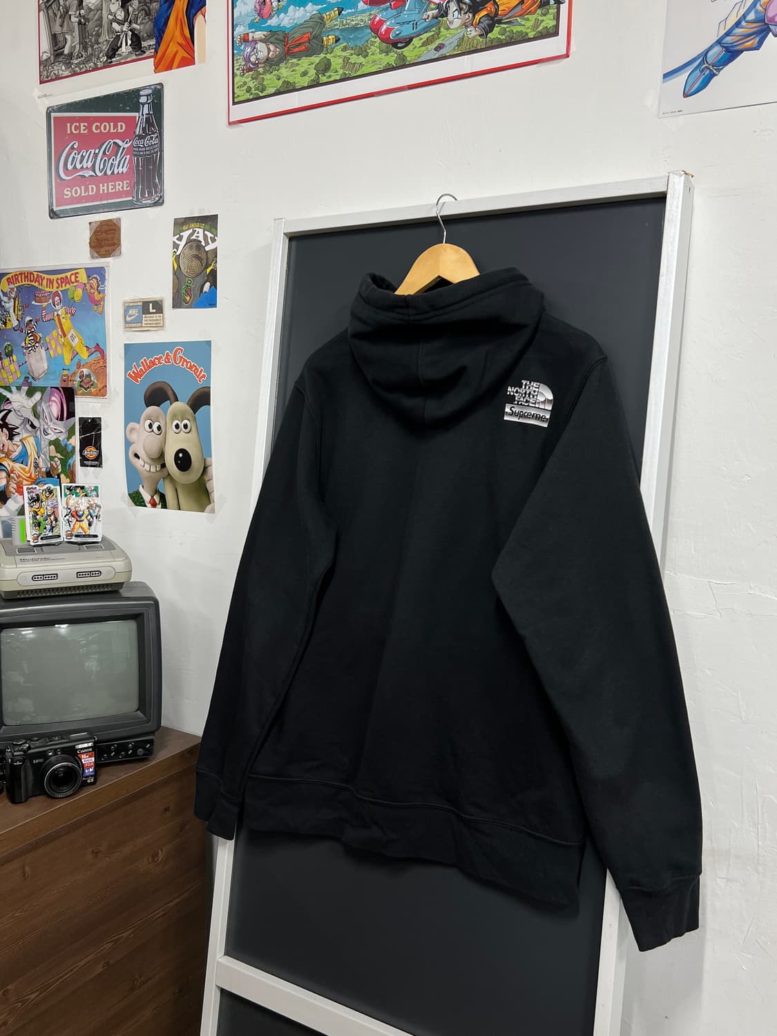 18ss Supreme 슈프림 노스페이스 메탈릭 로고 풀오버 후드티 상품이미지10