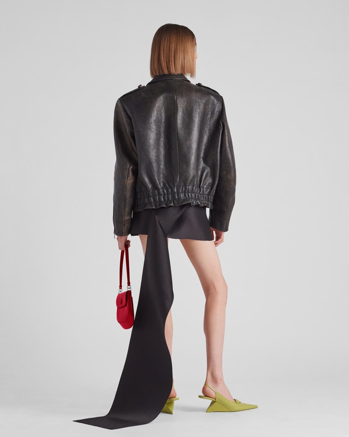 프라다 빈티지 이펙트 가죽자켓 38 상품이미지3