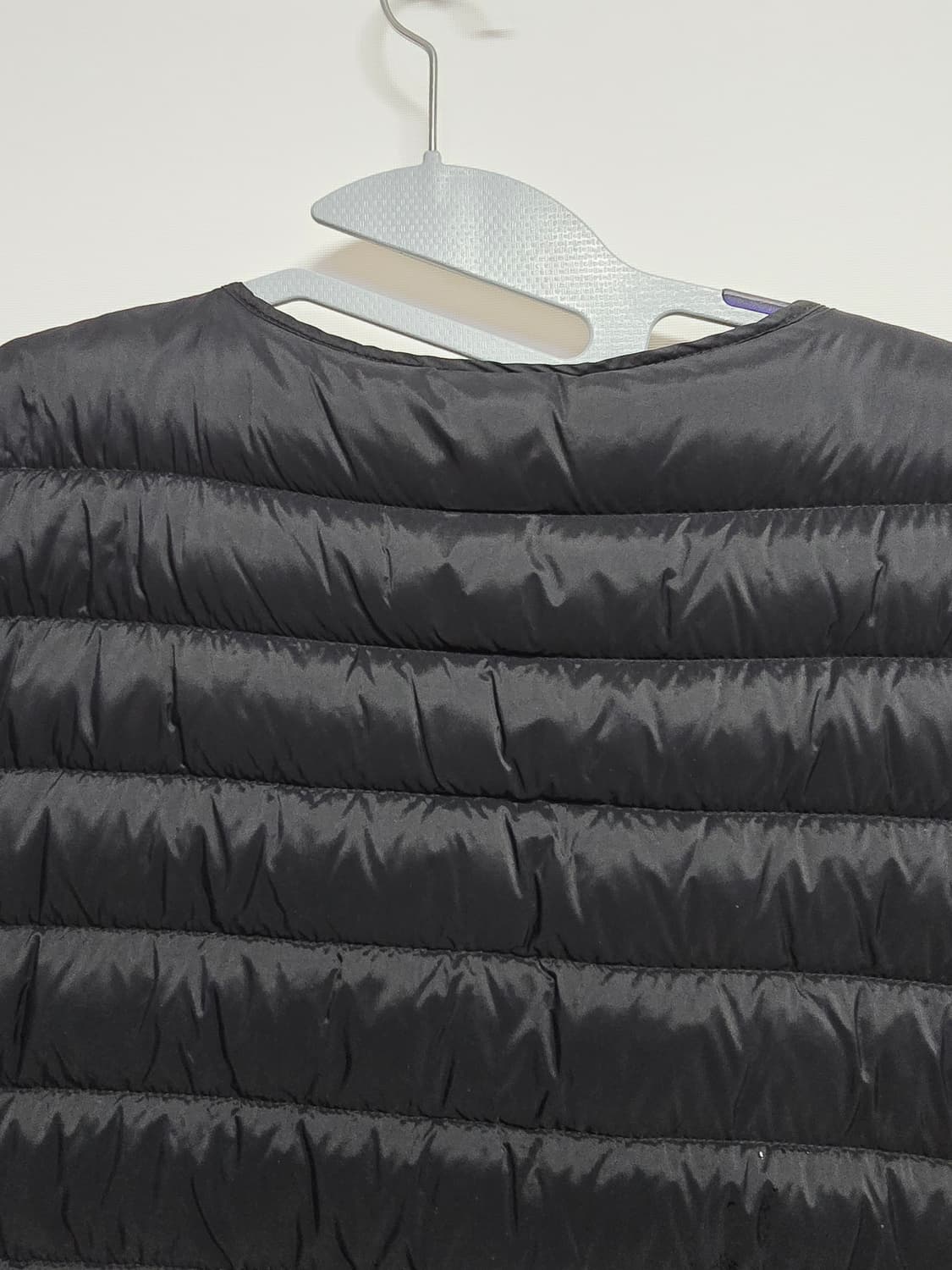 무신사 스탠다드 경량 다운패딩 조끼 블랙 상품이미지6