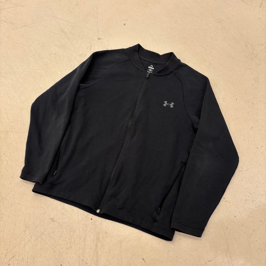 언더아머 스몰로고 블랙 집업 상품이미지1