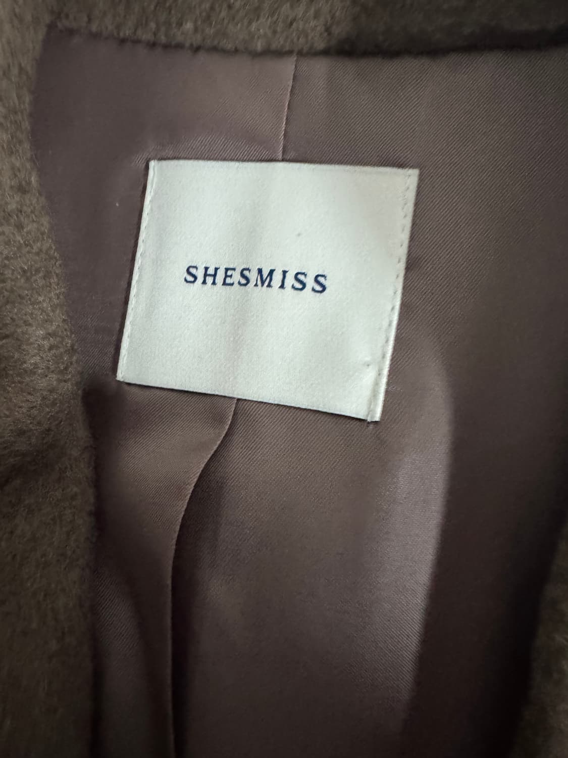 여성 쉬즈미스 22년도 롱 울 베스트 55 브라운 상품이미지3