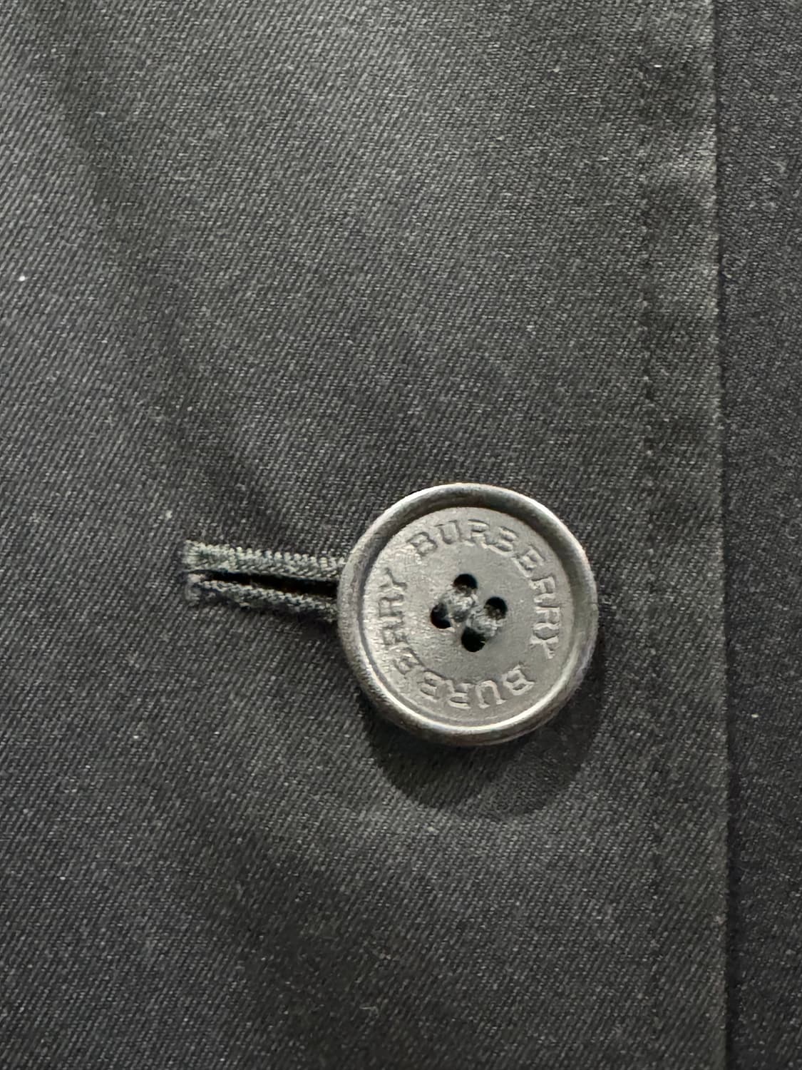 버버리 런던 블랙 왁싱코팅 코트 40 정품 상품이미지4