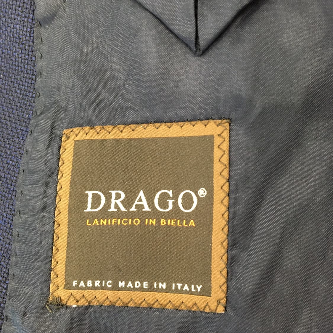 맨온더분 DRAGO이태리원단 금장 더블자켓 95  상품이미지8