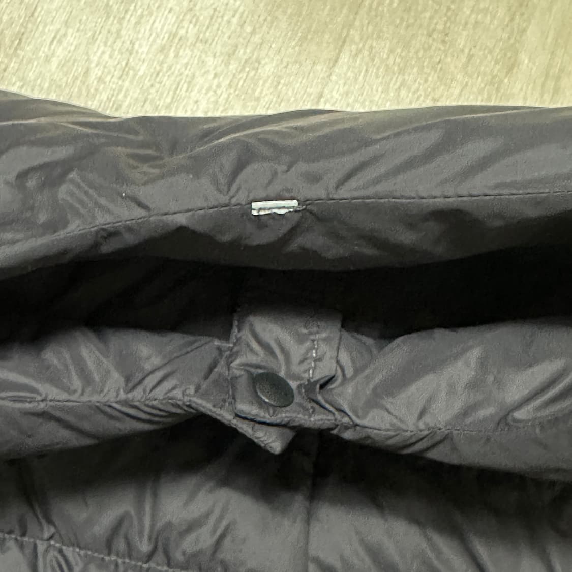 L 무인양품 경량 패딩조끼 차콜 블랙 상품이미지4