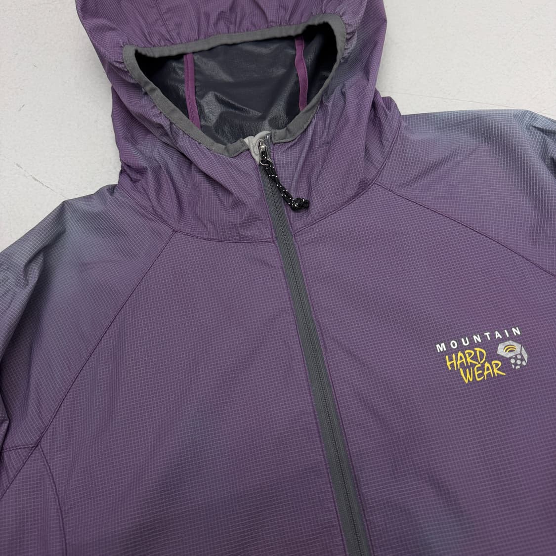 마운틴하드웨어 고프코어 페이딩 풀오버 경량 바람막이 자켓 상품이미지3