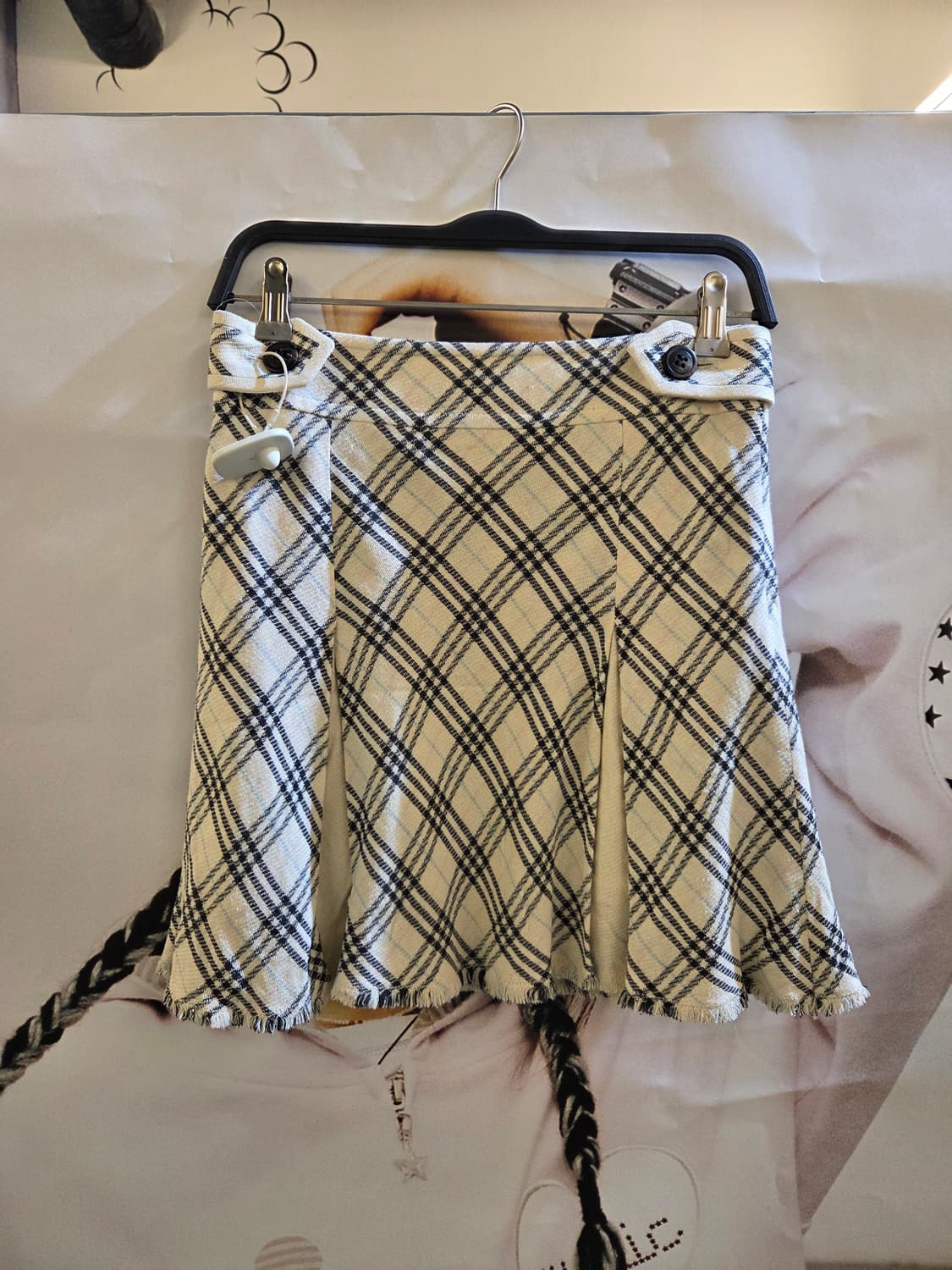 BURBERRY 버버리 아이보리 노바체크 미니스커트💯 상품이미지2