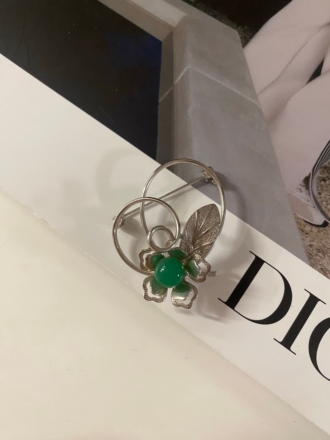 플라워 그린 브로치 상품이미지1