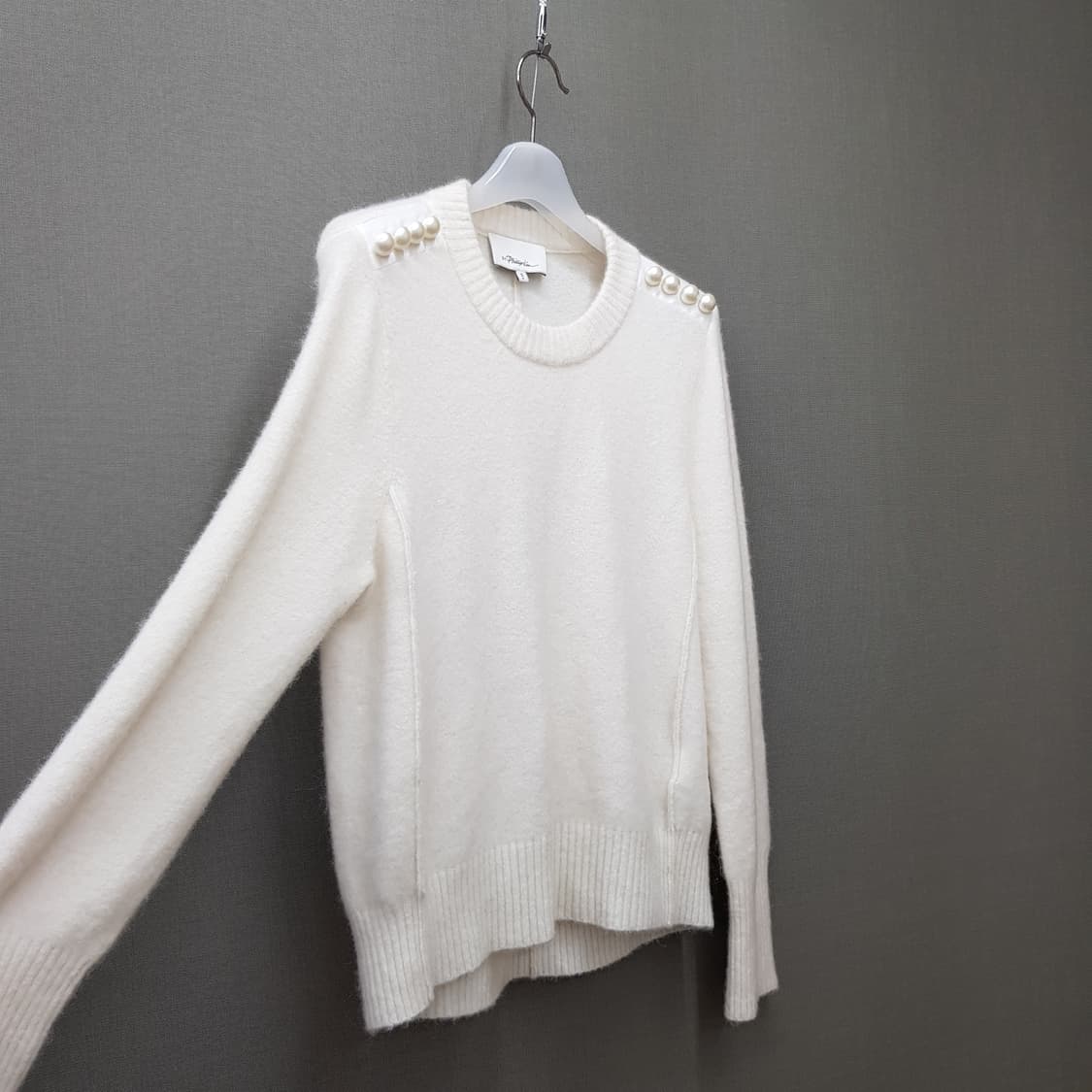 3.1필립림 Phillip Lim 펄 버튼 장식 크림 니트 S사이즈 상품이미지4