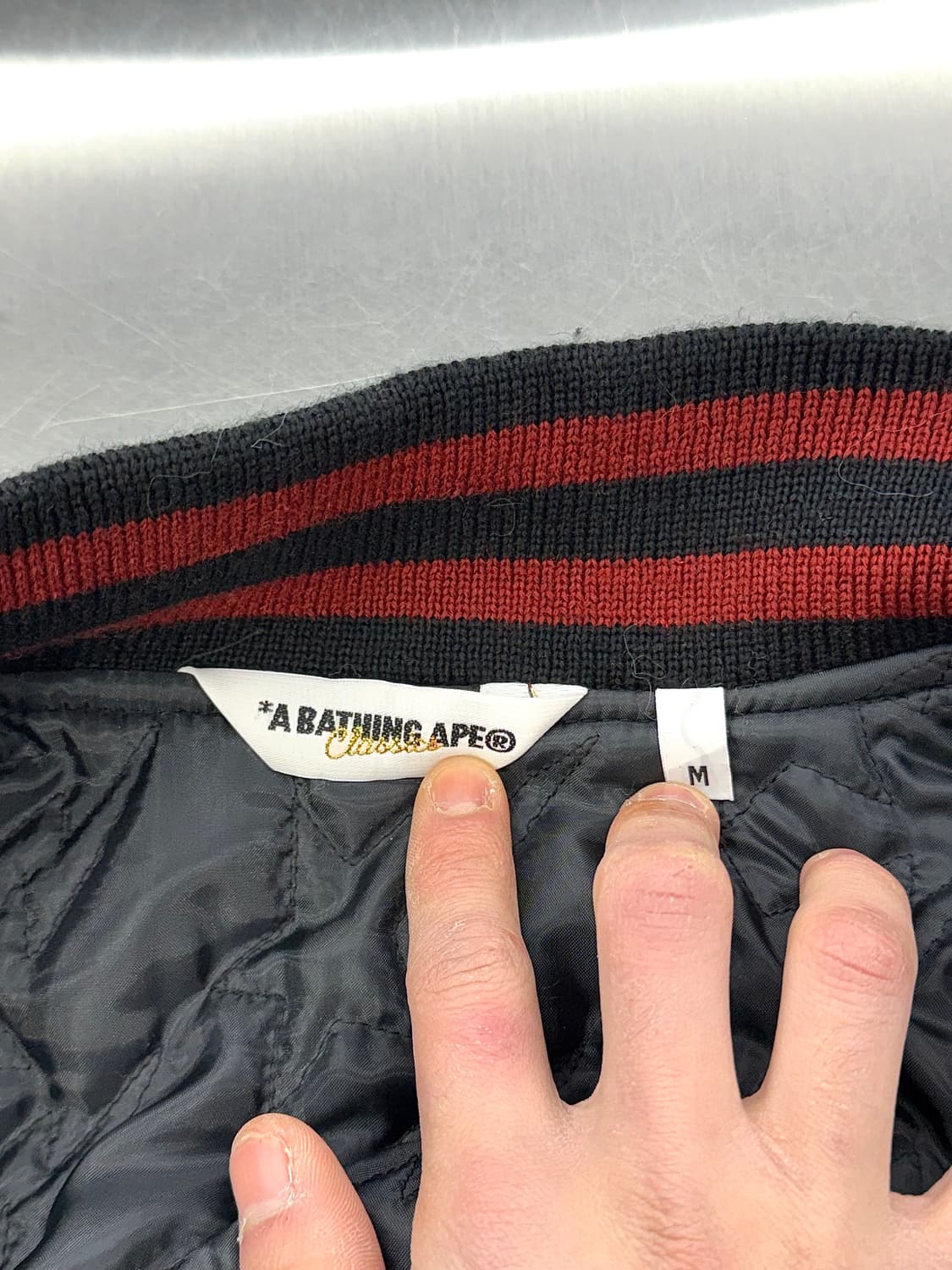 베이프 10aw 엠블럼 패치 멜튼 레더 퀼팅 바시티 자켓 상품이미지7