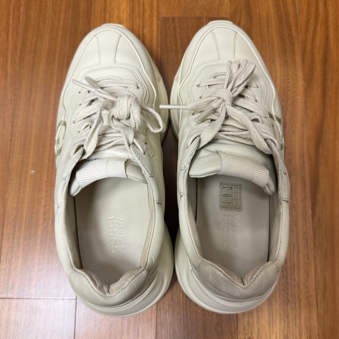 36 (W) 구찌 롸이톤 레더 스니커즈 띠 로고 상품이미지6