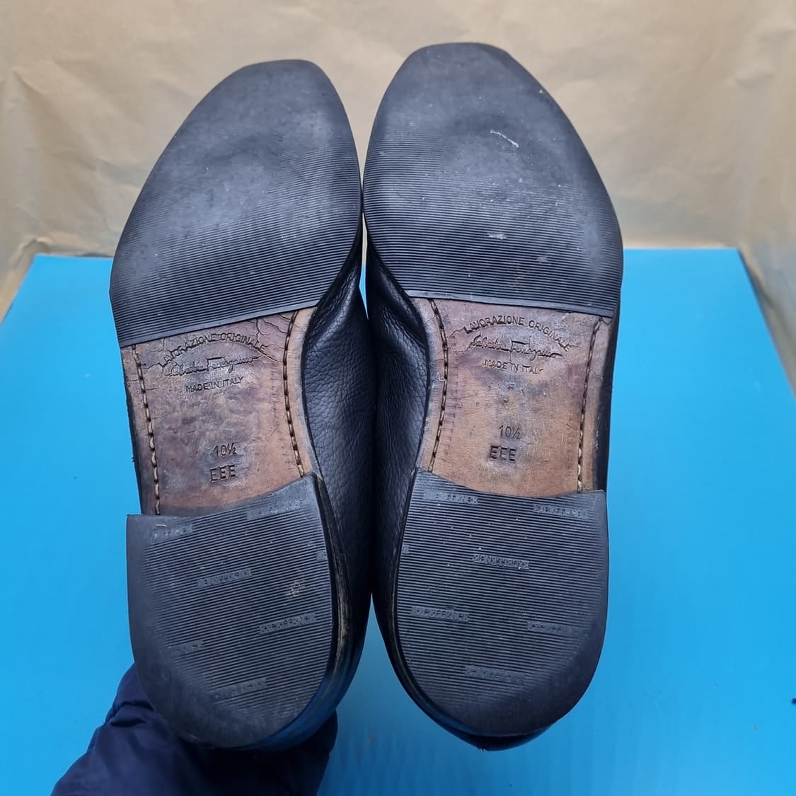 정품 페라가모 남성로퍼280 상품이미지3
