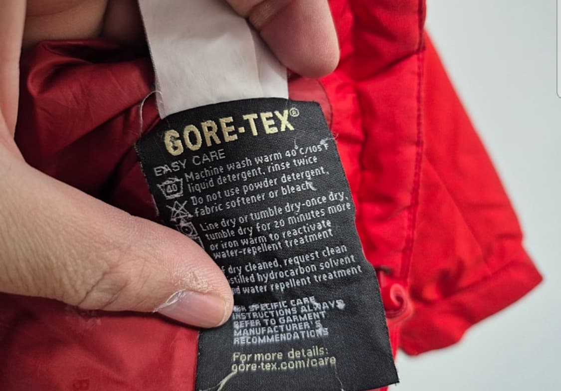 블랙야크 정품 고어텍스 구스패딩 100사이즈 팝니다  상품이미지3