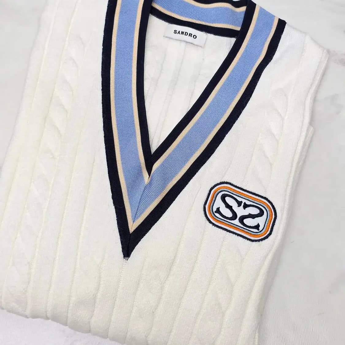 SANDRO 산드로 V넥 케이블 니트 55~66 상품이미지6