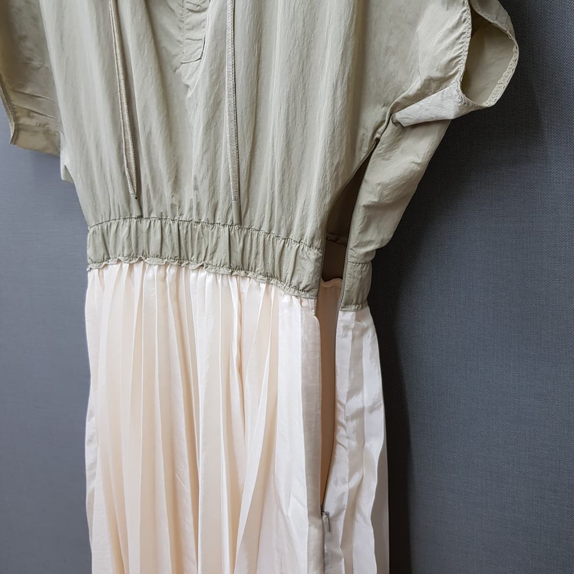 한섬 타임 2021 플리츠 믹스 원피스 82-94-160사이즈 상품이미지6