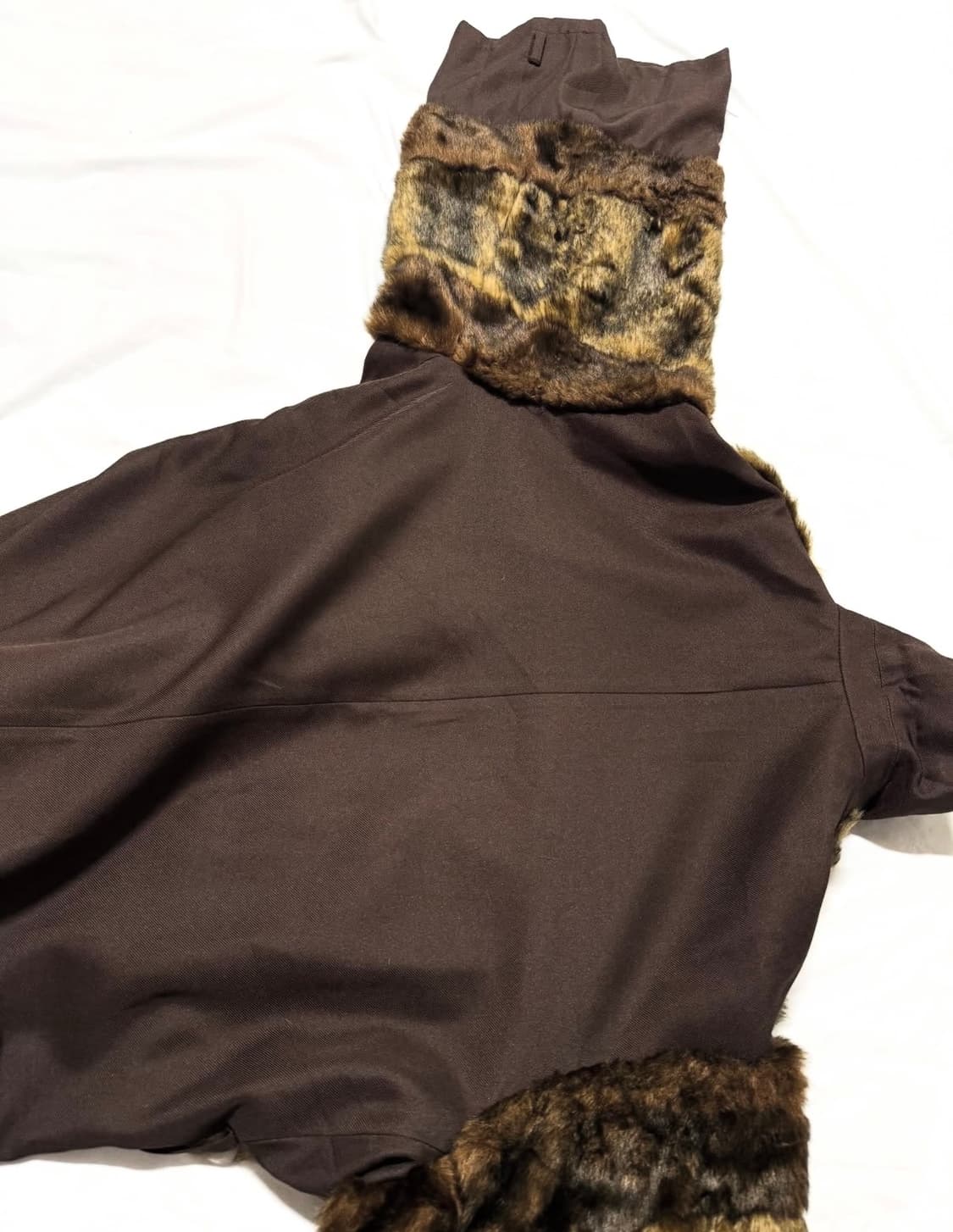 Murua - 퍼 믹스드 트렌치 코트 상품이미지5