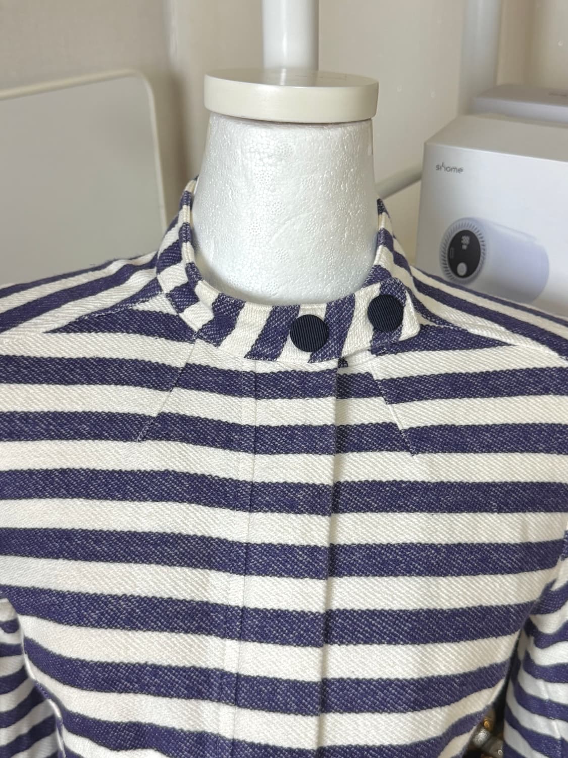 모스키노 스트라이프 집업 상품이미지3